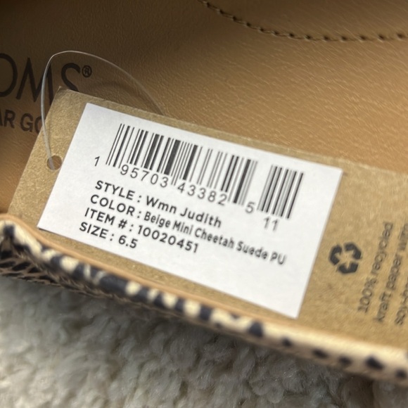 WOMENS TOMS JUDITH BEIGE MINI CHEETAH SUEDE FLAT SIZE 6.5 NWT - Picture 5 of 9